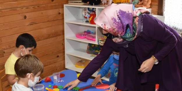 Çocuk Kültür Merkezinde kayıtlar devam ediyor