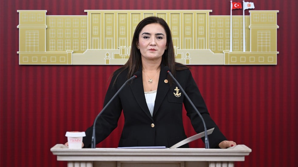 Çocuklar aç ve susuzmuş! PISA başarısına CHP kılçıklığı
