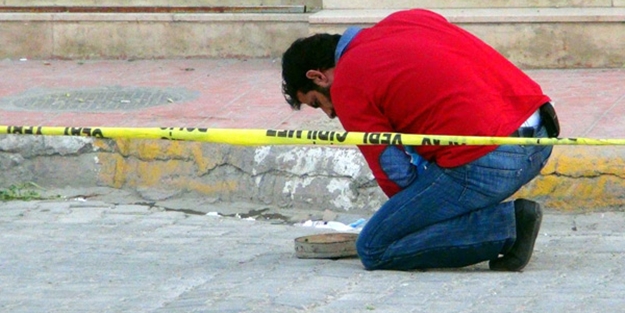 Çocuklar buldukları mayını caddeye bıraktılar