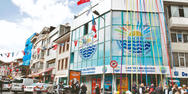 Çocuklar için artık tehditler! CHP’li belediyeden büyük LGBT skandalı