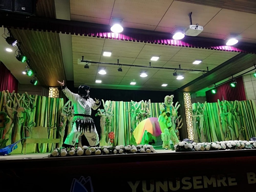 Çocuklar ‘Kamptaki sürpriz’ oyununu çok sevdi 