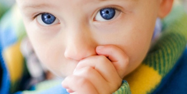 Çocuklarda parmak emme alışkanlığı nasıl bıraktırılır?