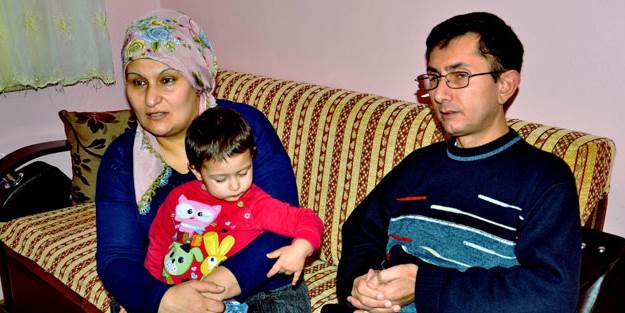 Çocukları için gözünü feda etti