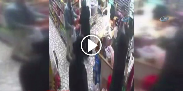 Çocukların gözleri önünde yaptılar!