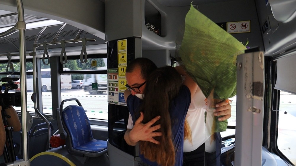 Çocuklarından çalışan babalarına duygulandıran sürprizler 