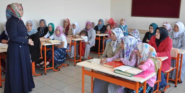 "Çocuklarınızı üç hususta yetiştirin"