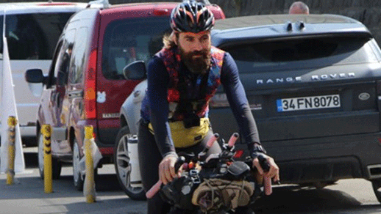 Çocukluk hayali için 8 bin km yolu bisikletle gidecek!