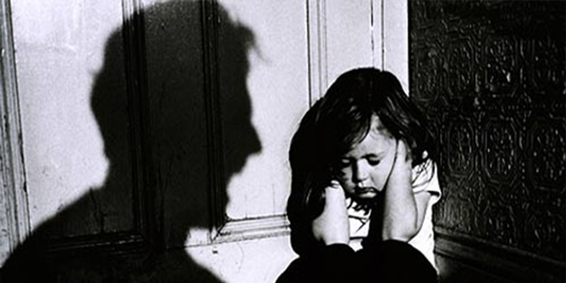 Çocuklukta ''ezilenler'' intihara daha yatkın!