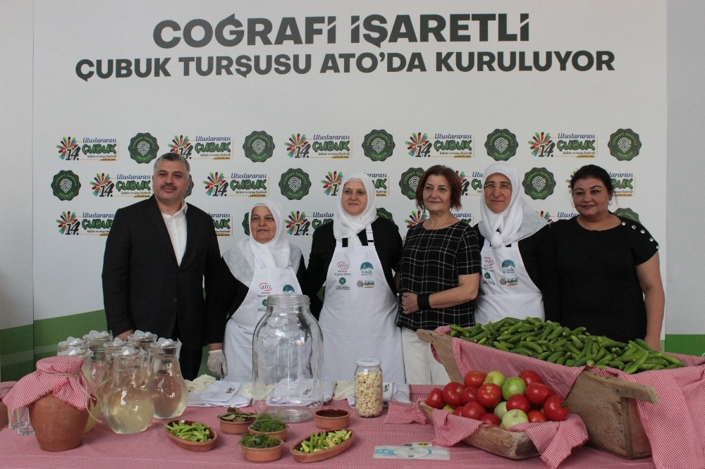 Coğrafi işaretli Çubuk turşusu ATO’da el birliğiyle kuruldu 