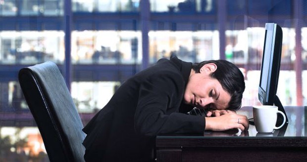 Çok oturmak sinirli yapıyor