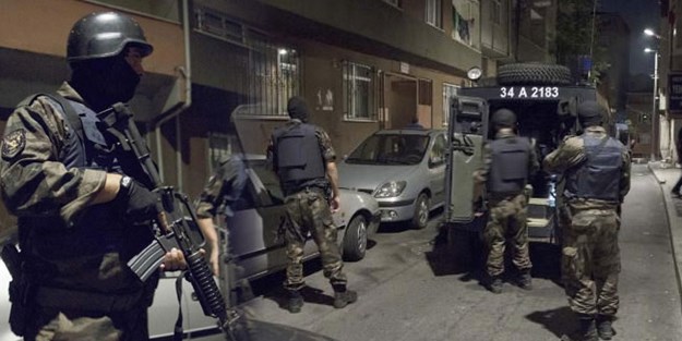 İstanbul'da şafak operasyonu!