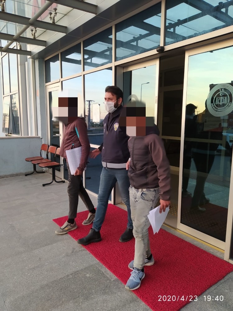 Çok sayıda hırsızlıktan aranıyorlardı ev hapsi ve birbirleriyle görüşmeme cezası verildi 