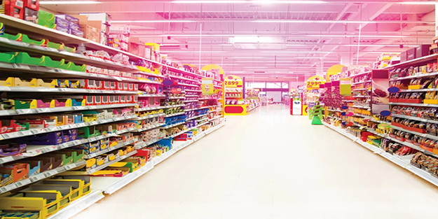 Çok sayıda şubesi olan ünlü market kapandı! Haberi duyan müşterileri yıkıldı