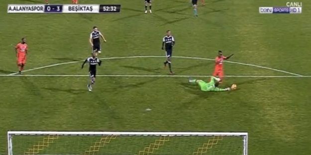 Çok tartışılacak penaltı kararı