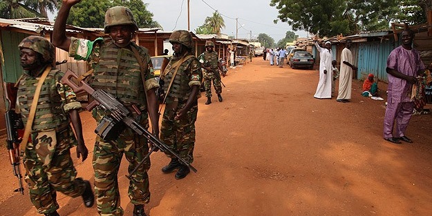 Çok uluslu karma Afrika gücü göreve başladı