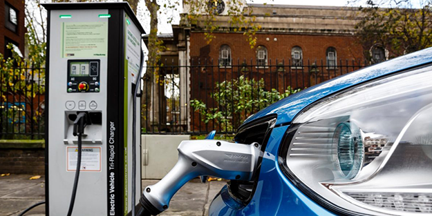 Çok yakında, satılan her iki araçtan biri elektrikli olacak