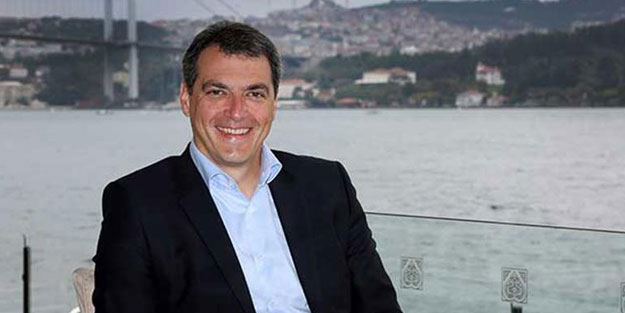 Comolli paylaştı! 'Yoldayım'