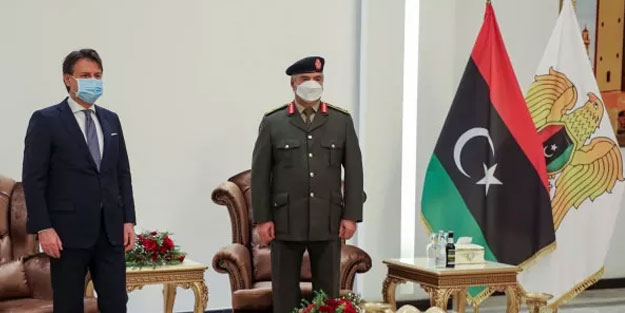 Conte balıkçıları kurtarmak için darbecinin kapısını çaldı