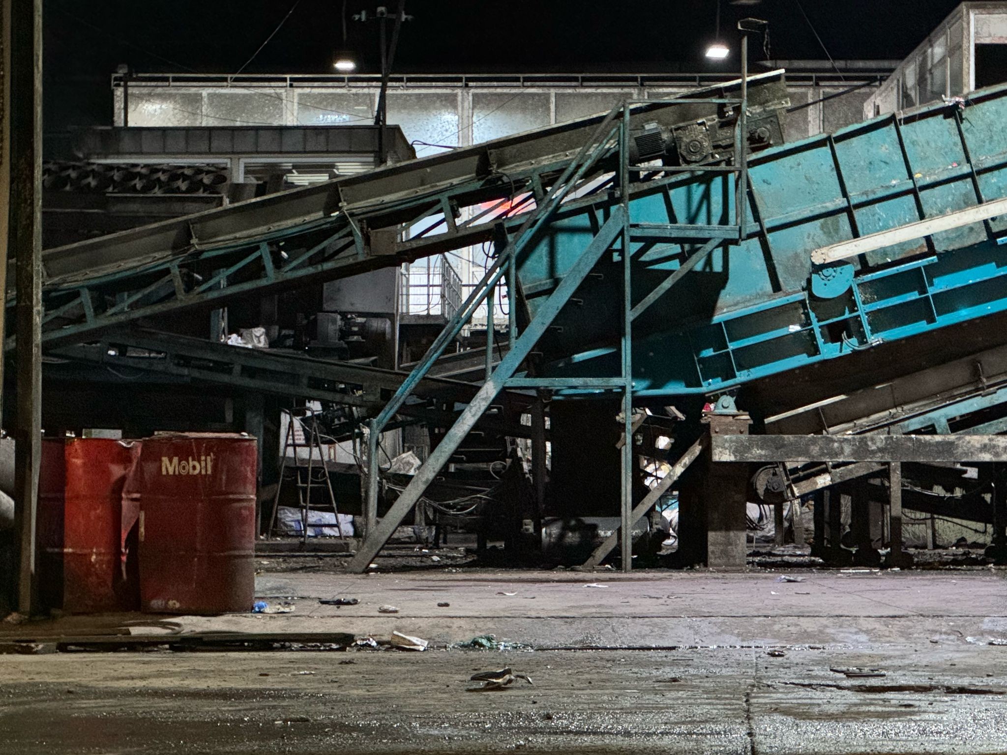 Çöp ayrıştırma makinesinde korkunç ölüm