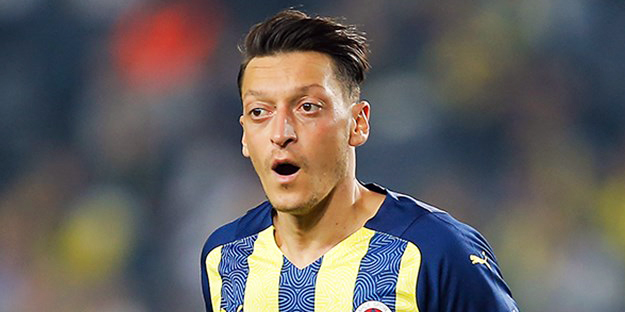 Çöp Bidonu Mesut Özil!