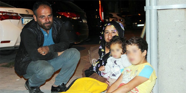 Çöp konteynerinin başında bekliyorlar!