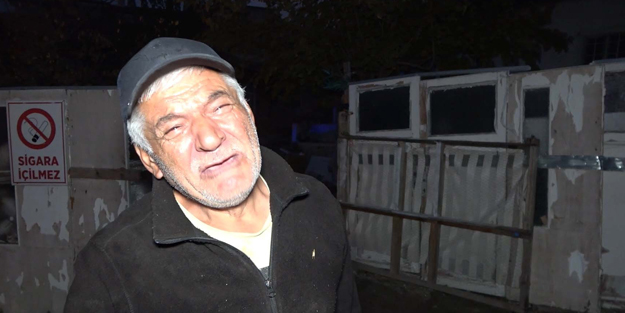Çöp toplayarak aldığı evi yanan yaşlı adamın feryadı yürek burktu