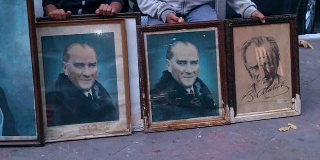 Çöpte Mustafa Kemal fotoğrafları bulundu