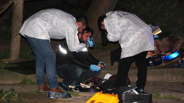 Çöpten fişek fışkırdı