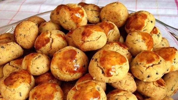 Çörek otlu kolay kurabiye | Tam ölçülü çörek otlu kurabiye tarifi