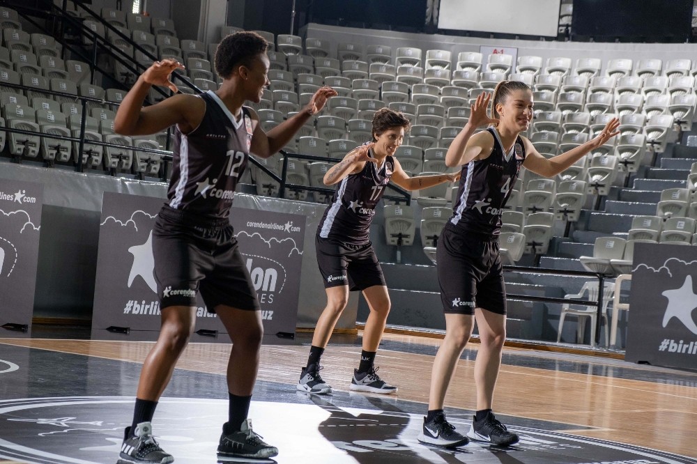 Corendon Airlines, Beşiktaş’a sponsor oldu 