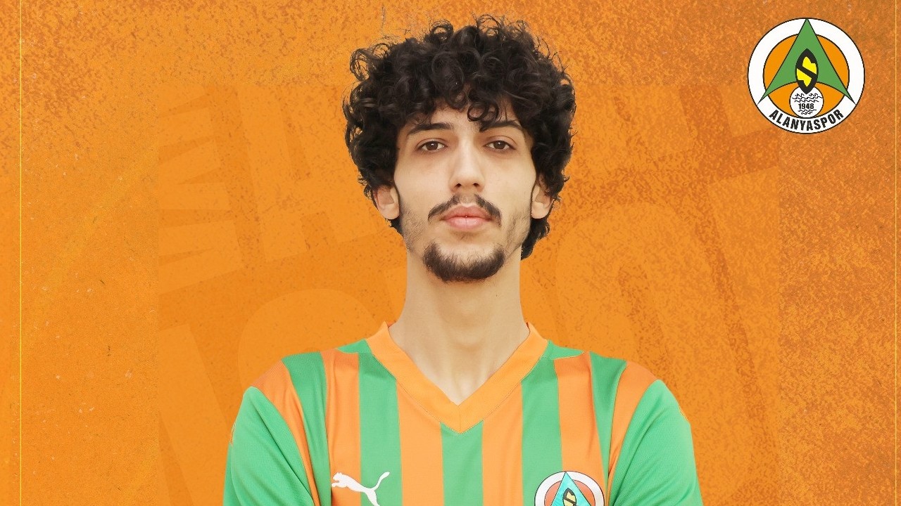 Corendon Alanyaspor, Enes Keskin ile 4.5 yıllık sözleşme imzaladı