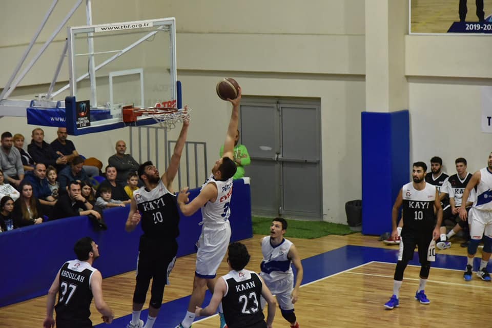 Çorlu Belediyesi 106 - 74 Ankara Kayı Gençlik 