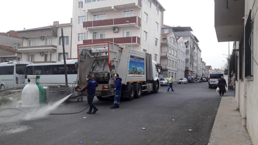 Çorlu Belediyesi ekipleri 7 gün 24 saat sahada çalışıyor 
