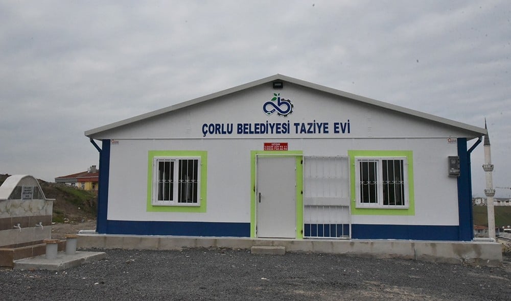 Çorlu Belediyesi taziye evi ile vatandaşların yanında 
