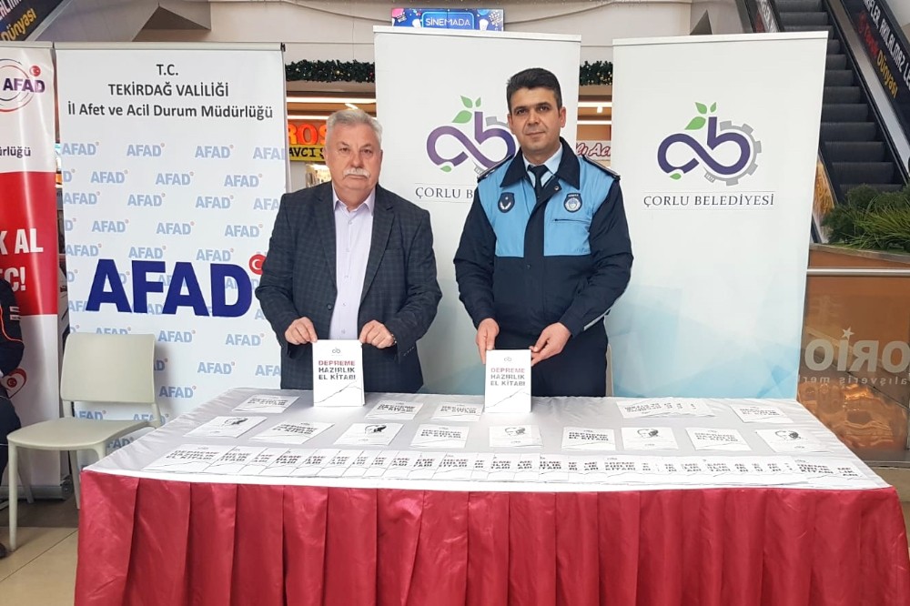 Çorlu Belediyesi ve AFAD deprem konusunda farkındalık oluşturdu 