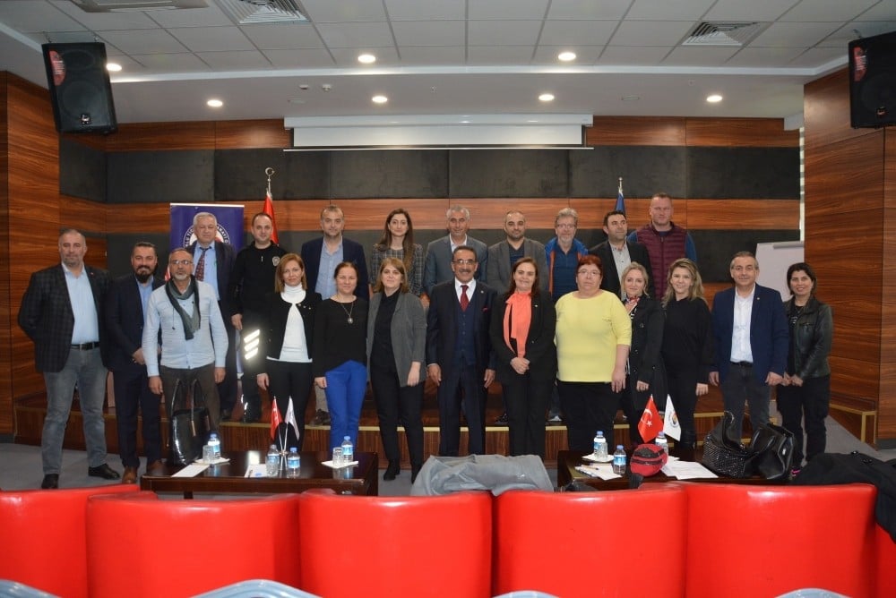Çorlu TSO’dan okul kantinleri semineri 