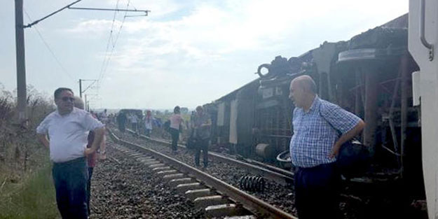 Çorlu'da can pazarı! Vagon devrildi, yaralılar var