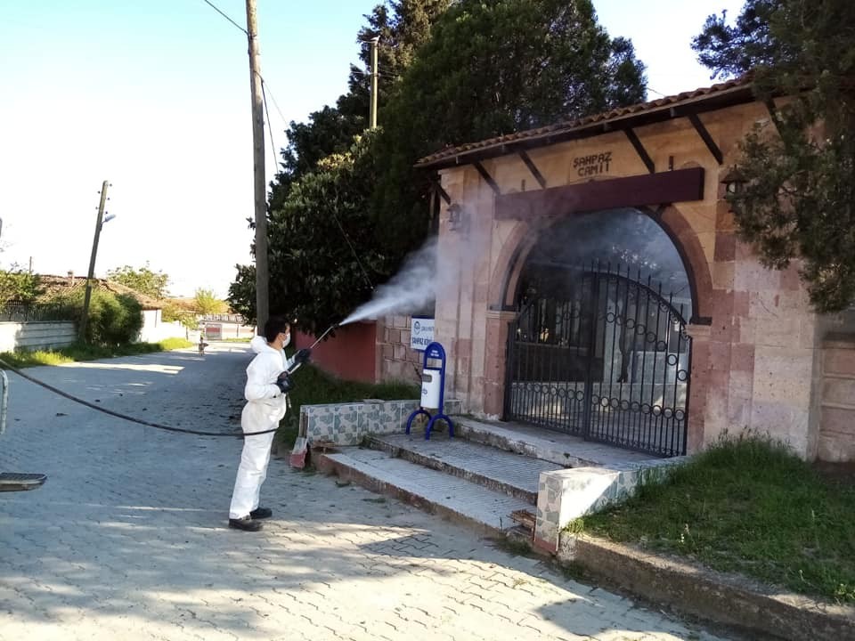 Çorlu’da dezenfekte çalışmaları sürüyor 