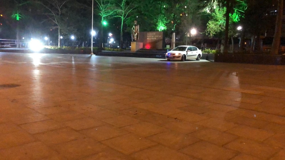 Çorlu’da sokağa çıkma yasağının ardından caddeler boşaldı 