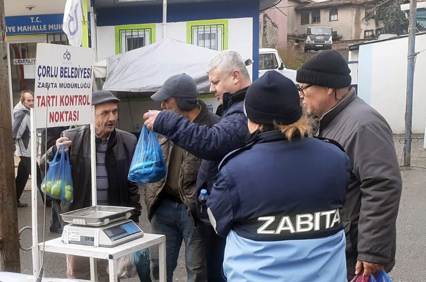 Çorlu’da zabıtadan tartı kontrol noktası 