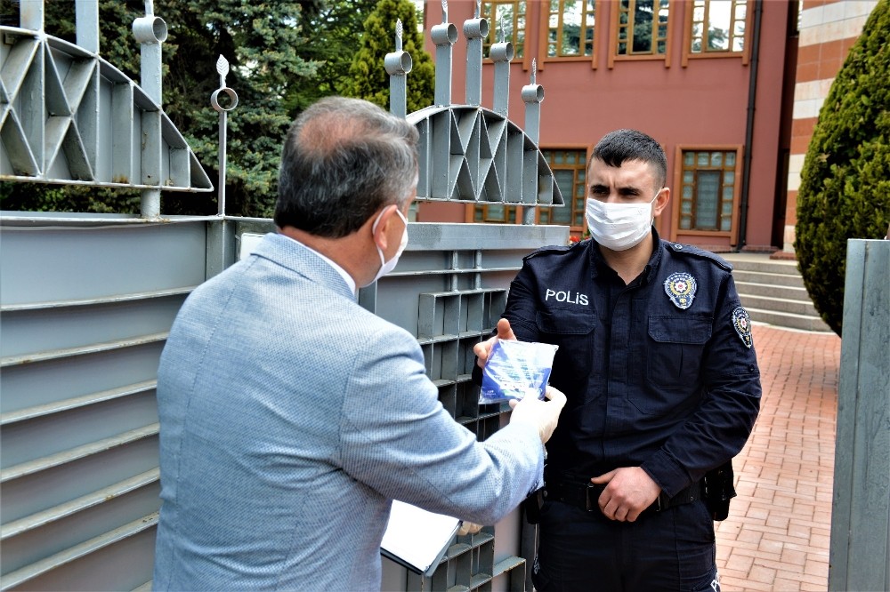 Çorum Belediyesi 500 bin maske dağıtacak 
