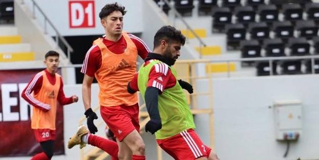 Çorum FK U19'daki genç yetenek Murat Aşkın gelecek vadediyor!