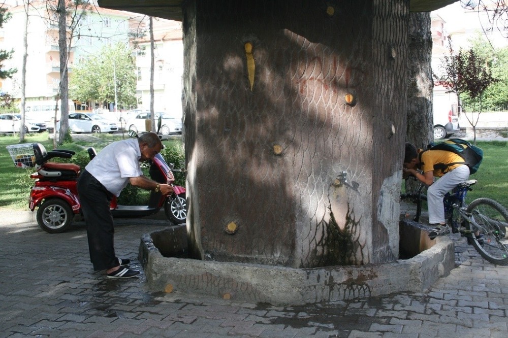 Çorum İl Sağlık Müdürlüğü’nden sıcak uyarısı 