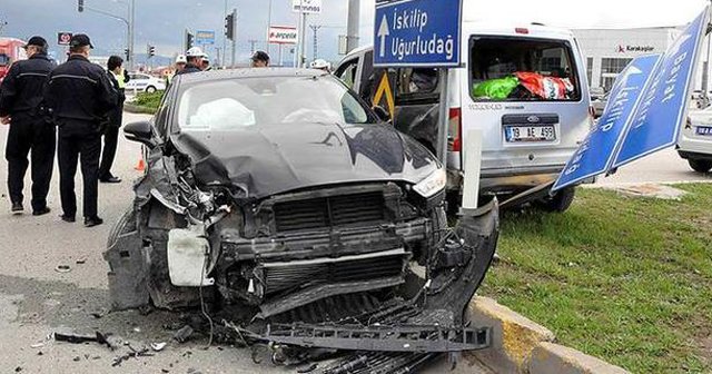 Çorum'da AK Partili Belediye Başkanı kaza yaptı