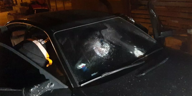Çorum'da içerisinde iki kişinin bulunduğu otomobile silahlı saldırı!