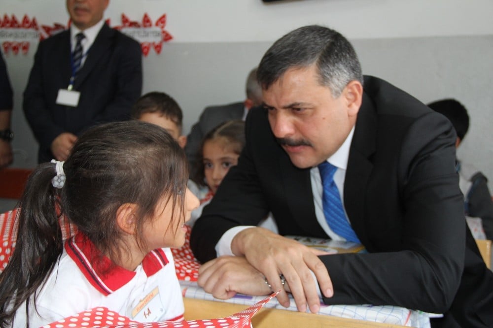 Çorum’da ilk ders zili çaldı 