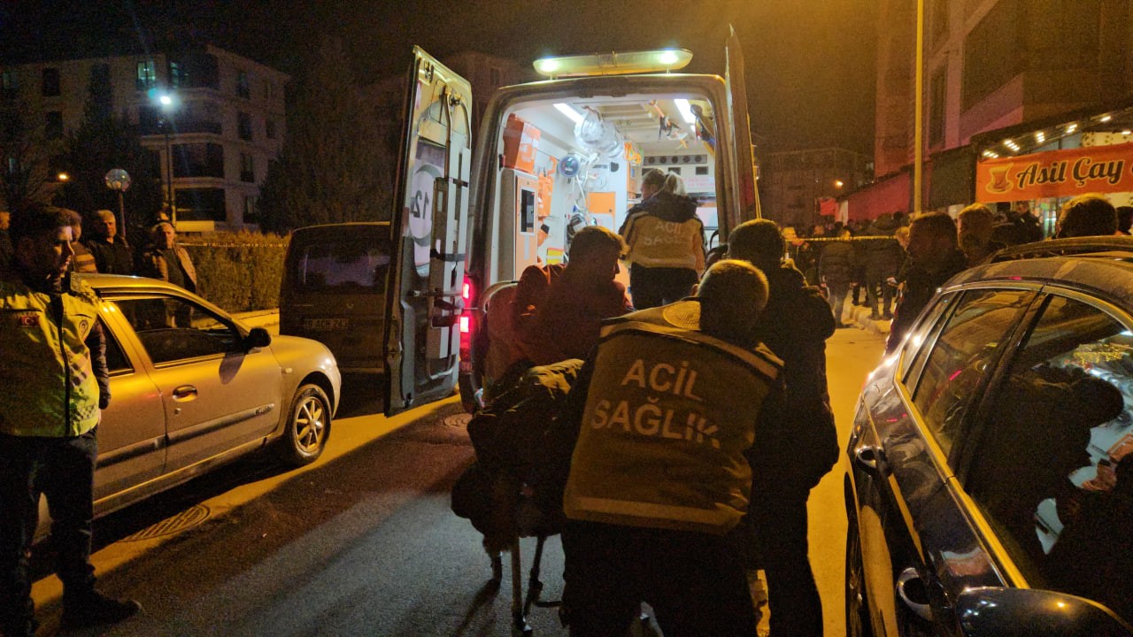 Çorum’da kahvehaneye silahlı saldırı!: Çok sayıda yaralı