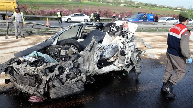 Çorum'da trafik kazası: 1 ölü, 3 yaralı