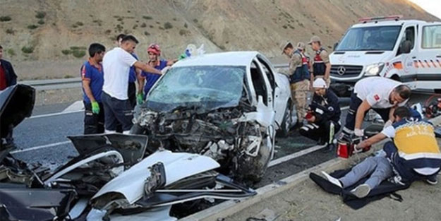 Çorum'da trafik kazası! Ölü ve yaralılar var