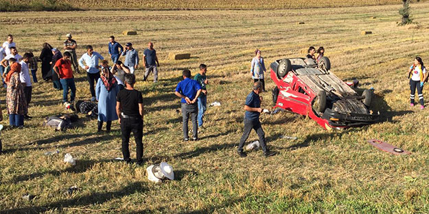 Çorum'da trafik kazası: Ölü ve yaralılar var